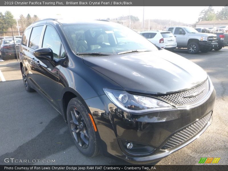 Brilliant Black Crystal Pearl / Black/Black 2019 Chrysler Pacifica Touring Plus