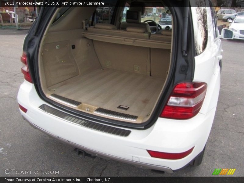 Arctic White / Cashmere 2011 Mercedes-Benz ML 350