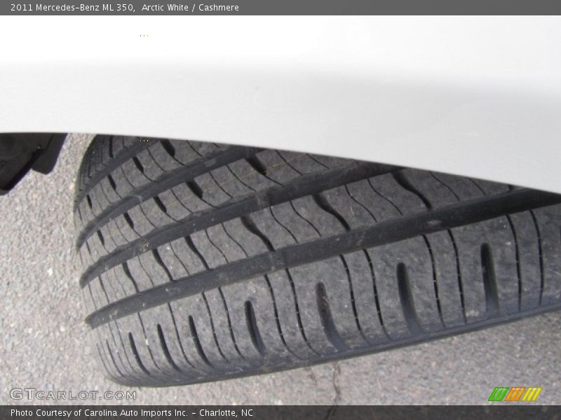 Arctic White / Cashmere 2011 Mercedes-Benz ML 350