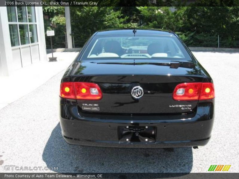 Black Onyx / Titanium Gray 2006 Buick Lucerne CXL
