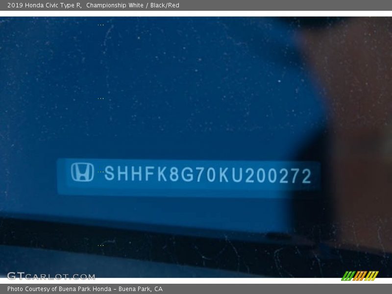 Championship White / Black/Red 2019 Honda Civic Type R