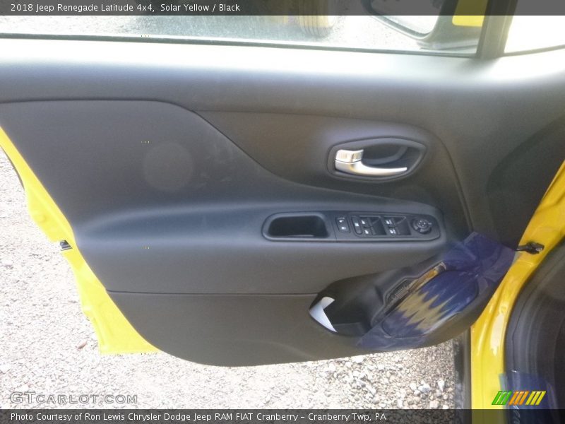 Solar Yellow / Black 2018 Jeep Renegade Latitude 4x4