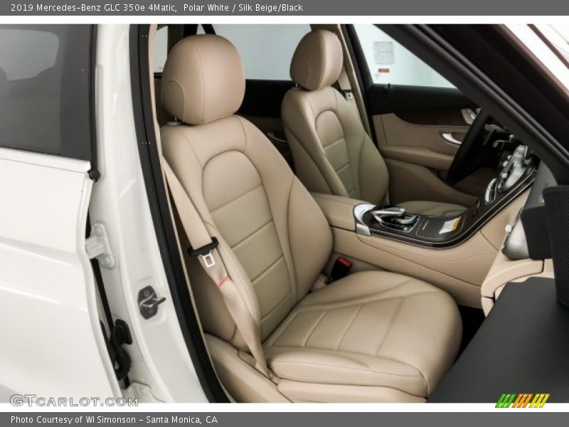 Front Seat of 2019 GLC 350e 4Matic