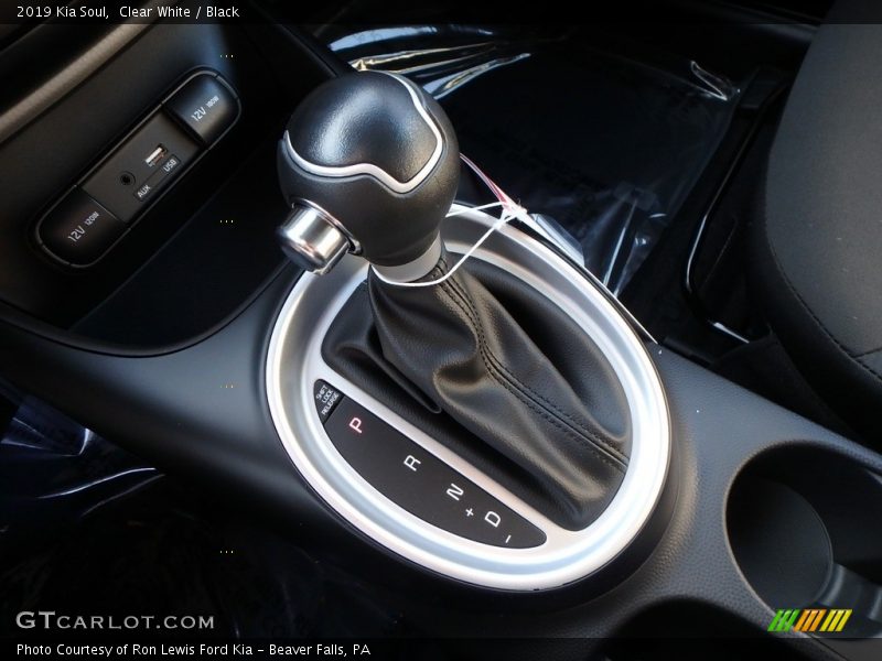 Clear White / Black 2019 Kia Soul