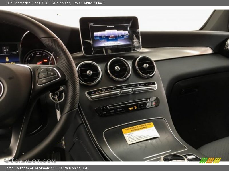 Polar White / Black 2019 Mercedes-Benz GLC 350e 4Matic