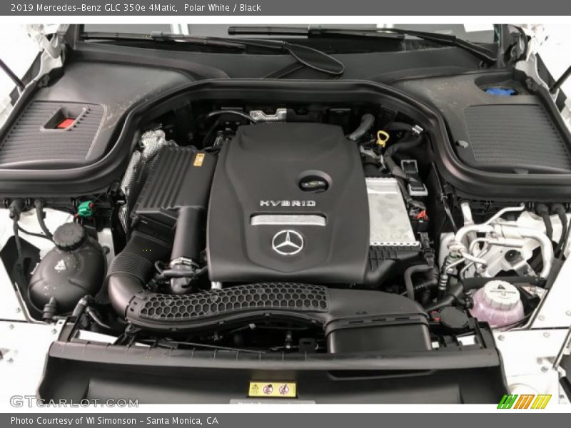 Polar White / Black 2019 Mercedes-Benz GLC 350e 4Matic
