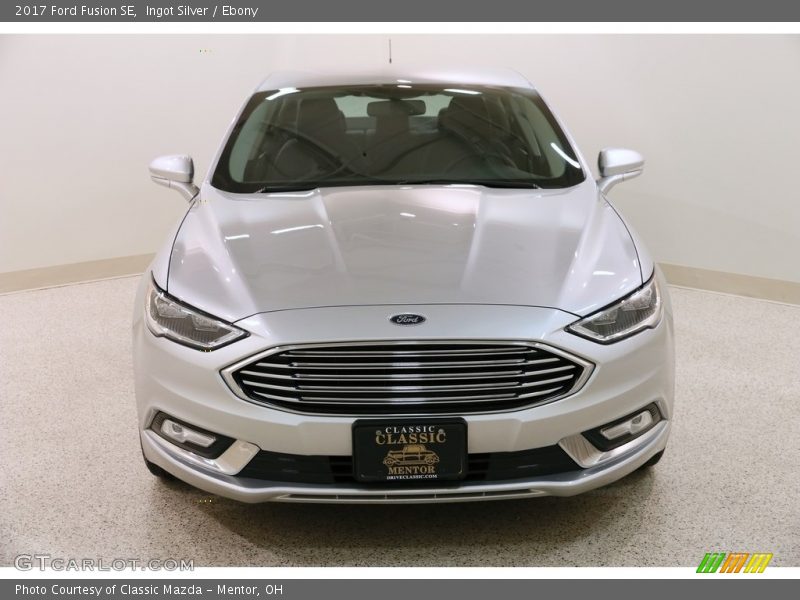 Ingot Silver / Ebony 2017 Ford Fusion SE