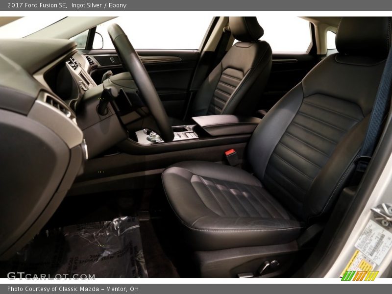 Ingot Silver / Ebony 2017 Ford Fusion SE