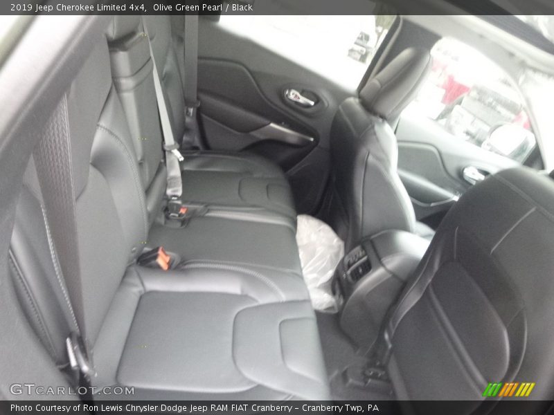 Olive Green Pearl / Black 2019 Jeep Cherokee Limited 4x4