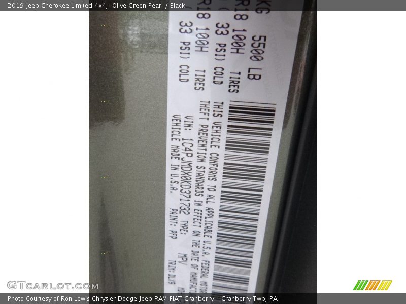 Olive Green Pearl / Black 2019 Jeep Cherokee Limited 4x4