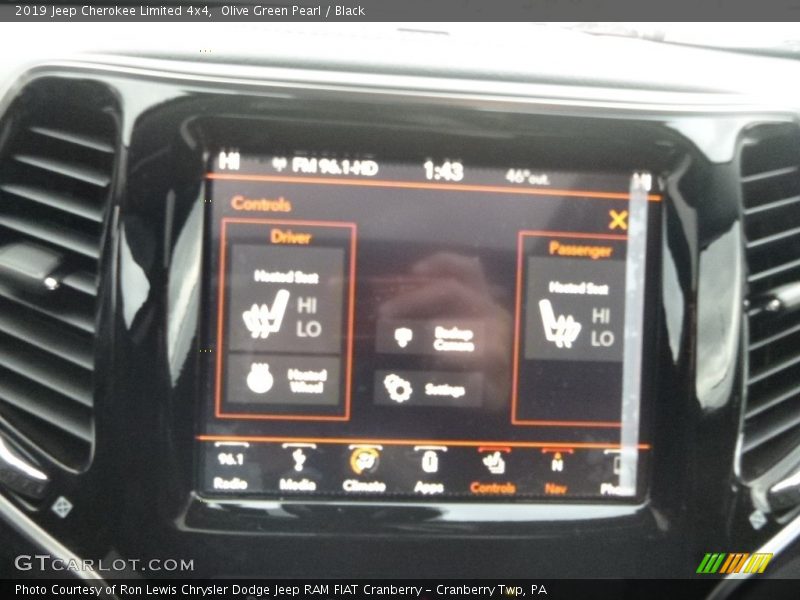 Olive Green Pearl / Black 2019 Jeep Cherokee Limited 4x4