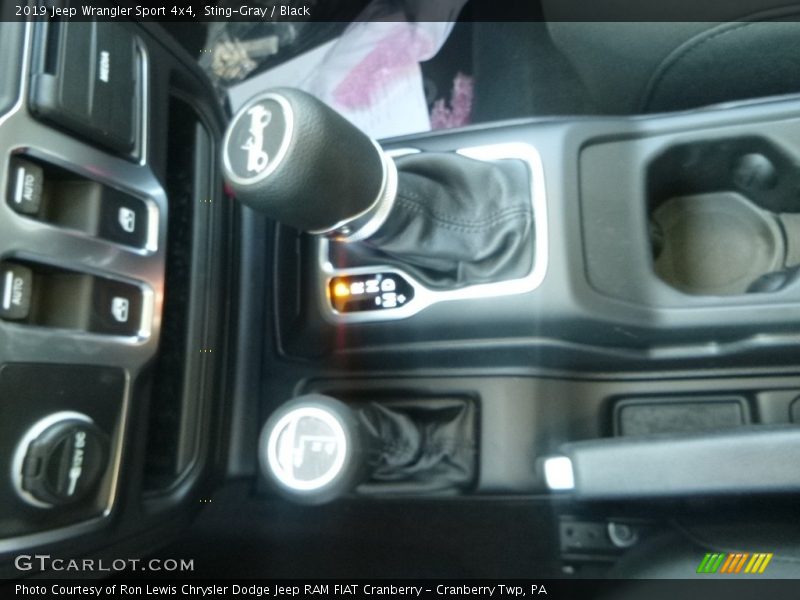 Sting-Gray / Black 2019 Jeep Wrangler Sport 4x4