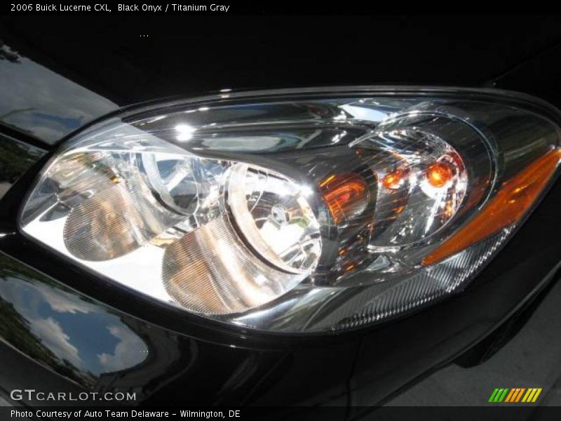 Black Onyx / Titanium Gray 2006 Buick Lucerne CXL