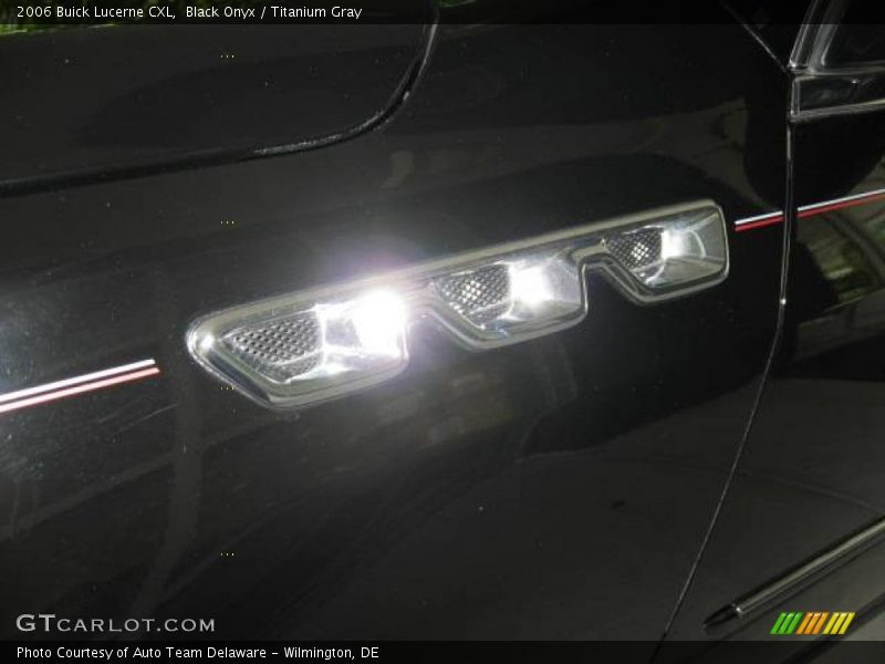 Black Onyx / Titanium Gray 2006 Buick Lucerne CXL