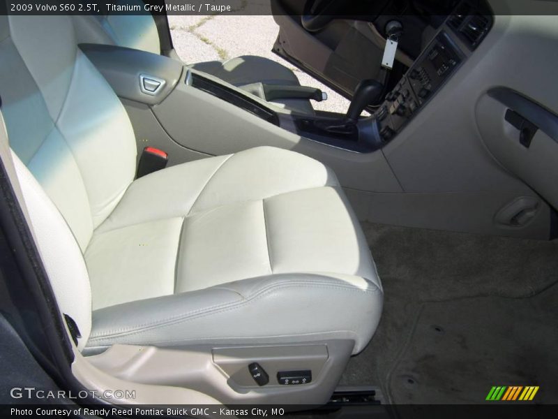 Titanium Grey Metallic / Taupe 2009 Volvo S60 2.5T
