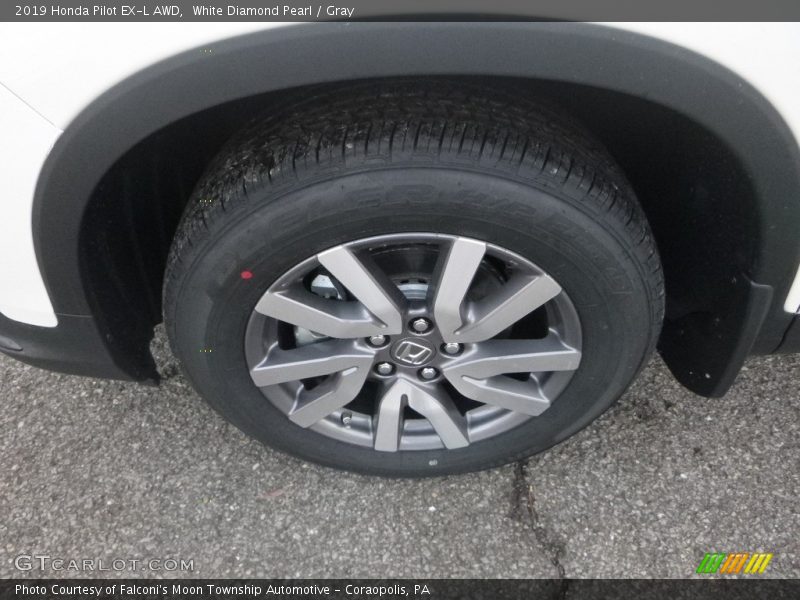 White Diamond Pearl / Gray 2019 Honda Pilot EX-L AWD