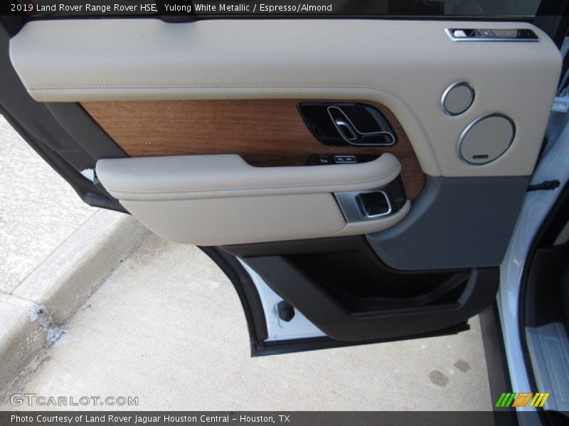 Door Panel of 2019 Range Rover HSE