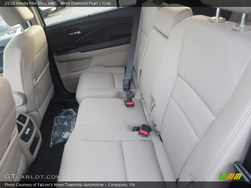 White Diamond Pearl / Gray 2019 Honda Pilot EX-L AWD