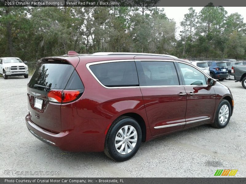 Velvet Red Pearl / Black/Alloy 2019 Chrysler Pacifica Touring L