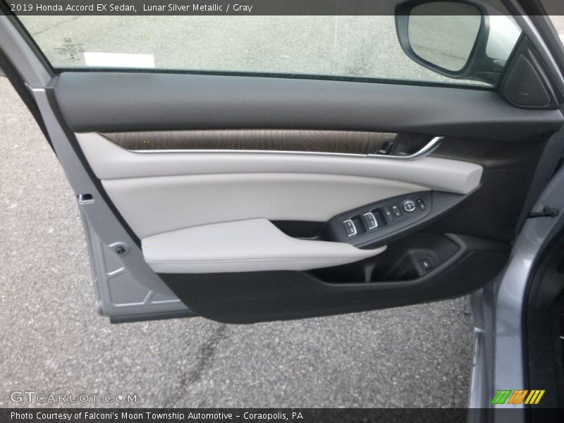 Door Panel of 2019 Accord EX Sedan