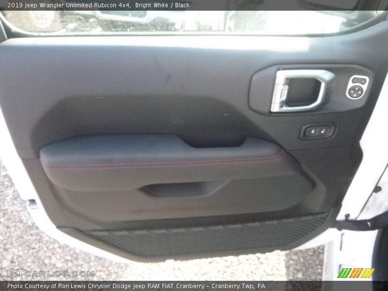 Bright White / Black 2019 Jeep Wrangler Unlimited Rubicon 4x4