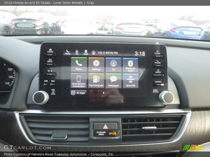 Controls of 2019 Accord EX Sedan