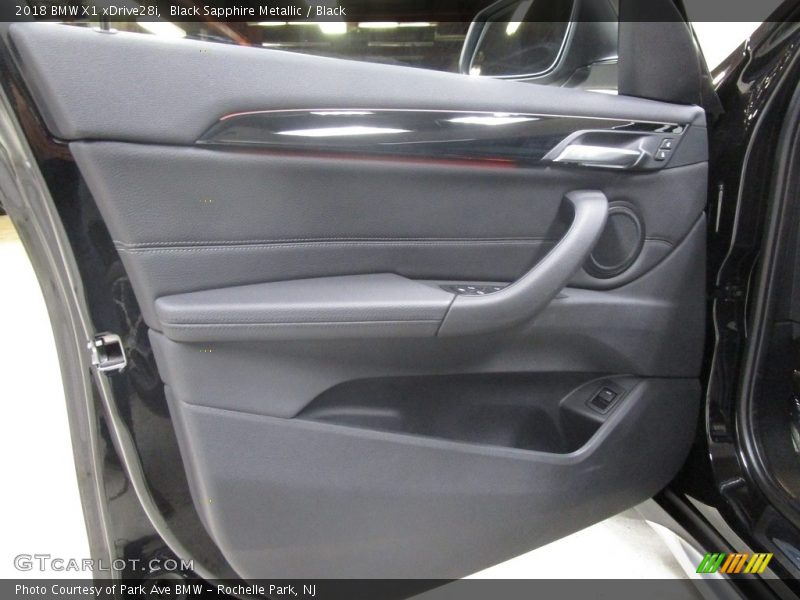 Black Sapphire Metallic / Black 2018 BMW X1 xDrive28i