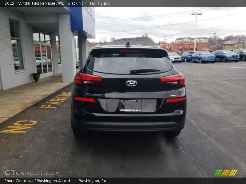 Black Noir Pearl / Black 2019 Hyundai Tucson Value AWD