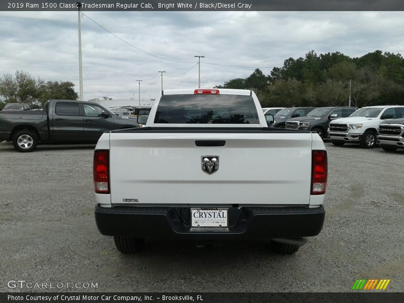 Bright White / Black/Diesel Gray 2019 Ram 1500 Classic Tradesman Regular Cab