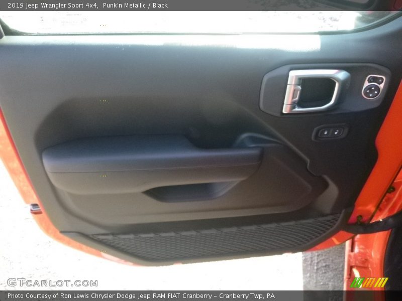 Punk'n Metallic / Black 2019 Jeep Wrangler Sport 4x4