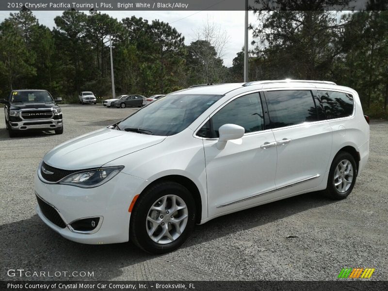 Bright White / Black/Alloy 2019 Chrysler Pacifica Touring L Plus