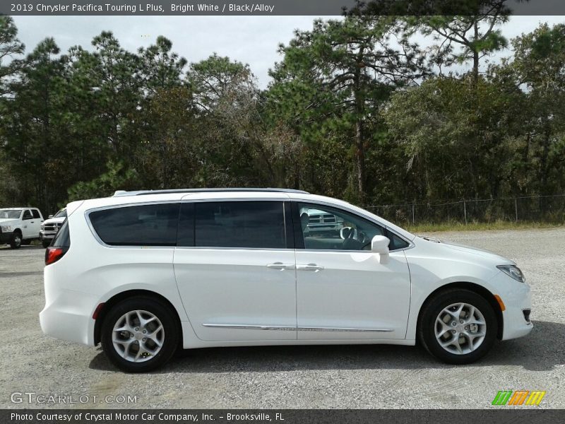 Bright White / Black/Alloy 2019 Chrysler Pacifica Touring L Plus