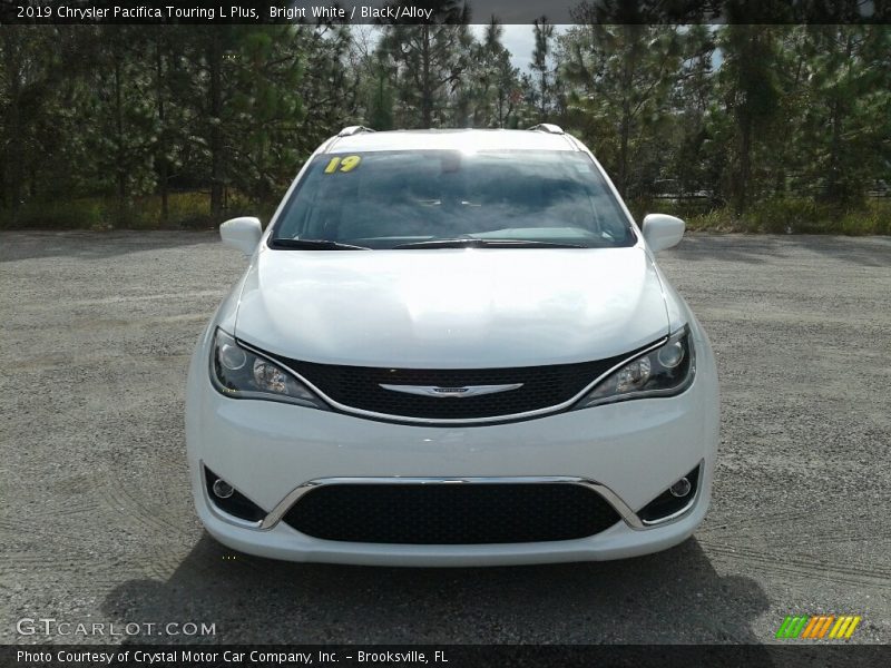 Bright White / Black/Alloy 2019 Chrysler Pacifica Touring L Plus
