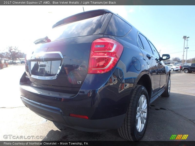 Blue Velvet Metallic / Light Titanium/Jet Black 2017 Chevrolet Equinox LT AWD