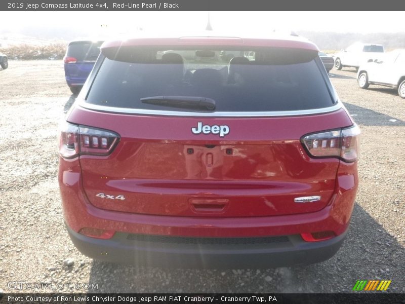 Red-Line Pearl / Black 2019 Jeep Compass Latitude 4x4