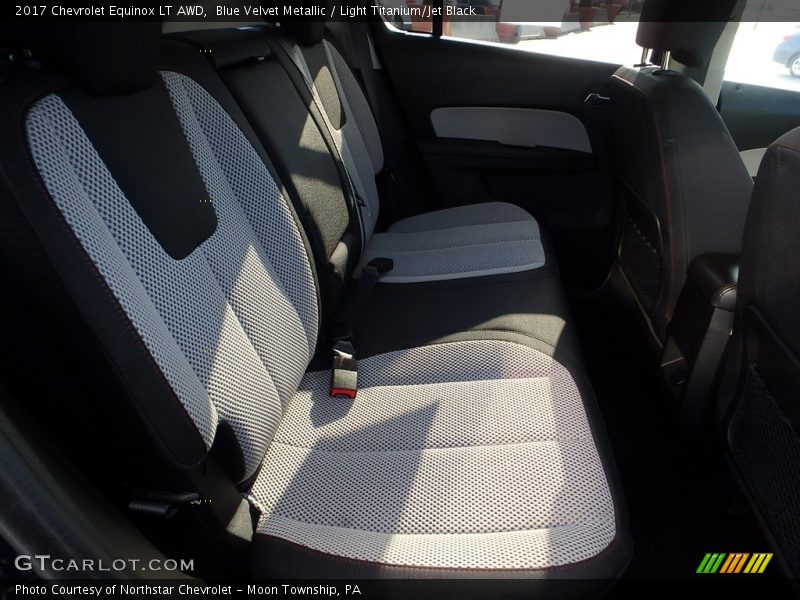 Blue Velvet Metallic / Light Titanium/Jet Black 2017 Chevrolet Equinox LT AWD