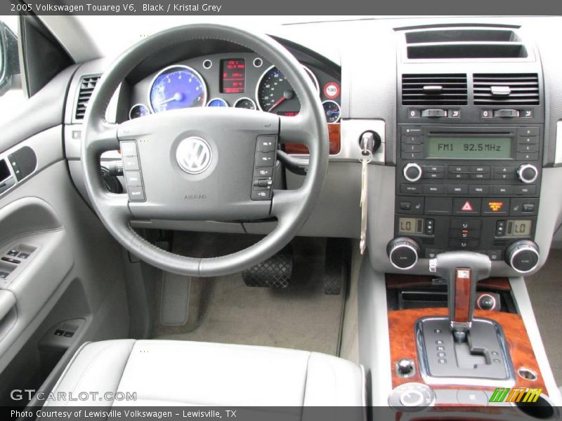 Black / Kristal Grey 2005 Volkswagen Touareg V6