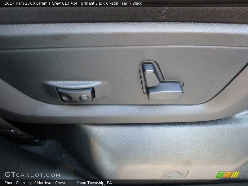 Brilliant Black Crystal Pearl / Black 2017 Ram 2500 Laramie Crew Cab 4x4