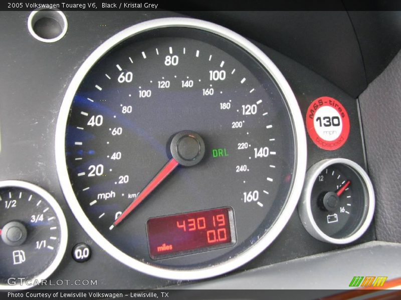 Black / Kristal Grey 2005 Volkswagen Touareg V6