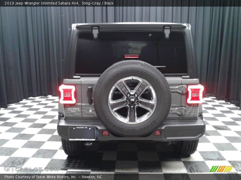 Sting-Gray / Black 2019 Jeep Wrangler Unlimited Sahara 4x4