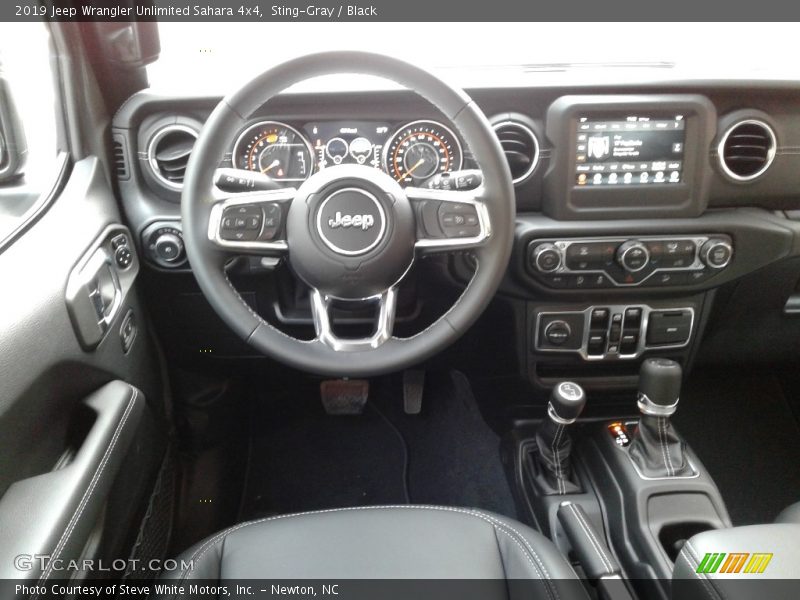 Sting-Gray / Black 2019 Jeep Wrangler Unlimited Sahara 4x4