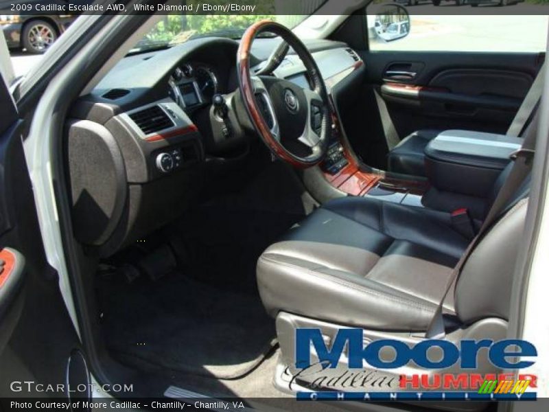 White Diamond / Ebony/Ebony 2009 Cadillac Escalade AWD