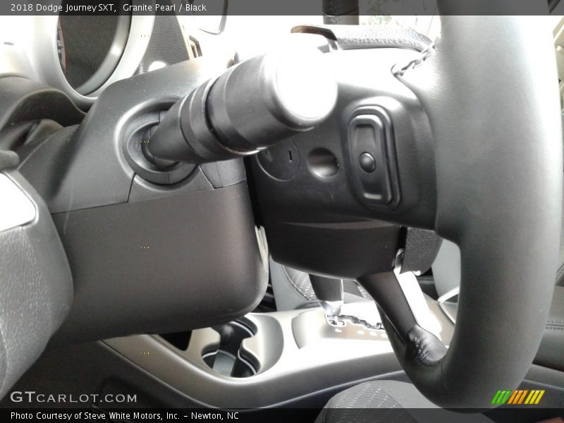 Granite Pearl / Black 2018 Dodge Journey SXT