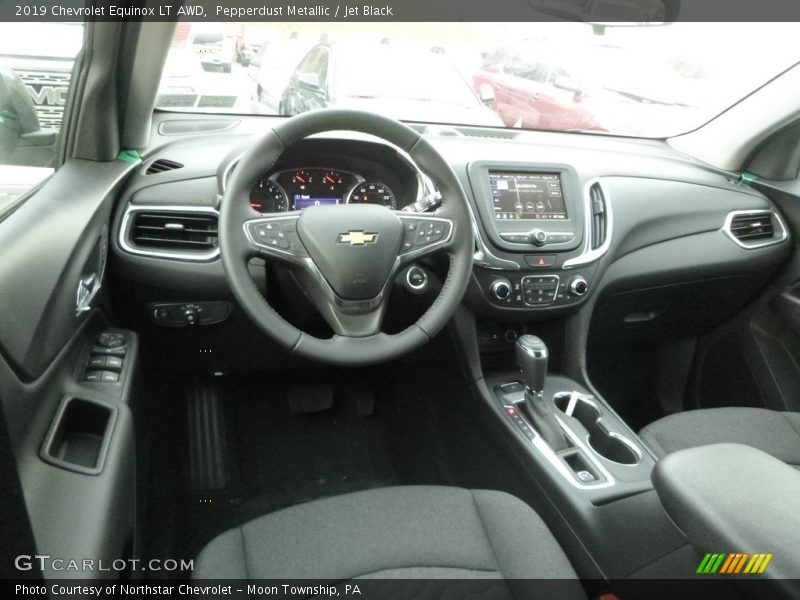 Pepperdust Metallic / Jet Black 2019 Chevrolet Equinox LT AWD