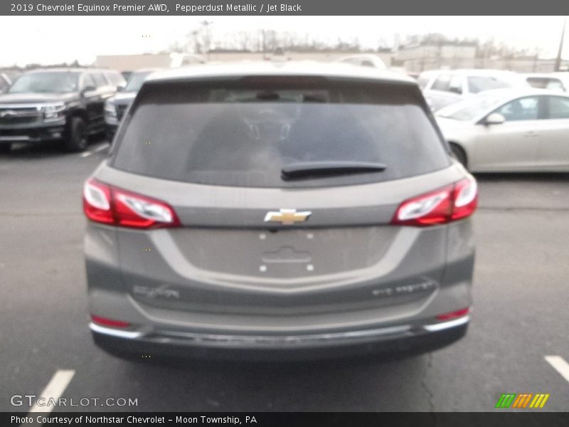 Pepperdust Metallic / Jet Black 2019 Chevrolet Equinox Premier AWD