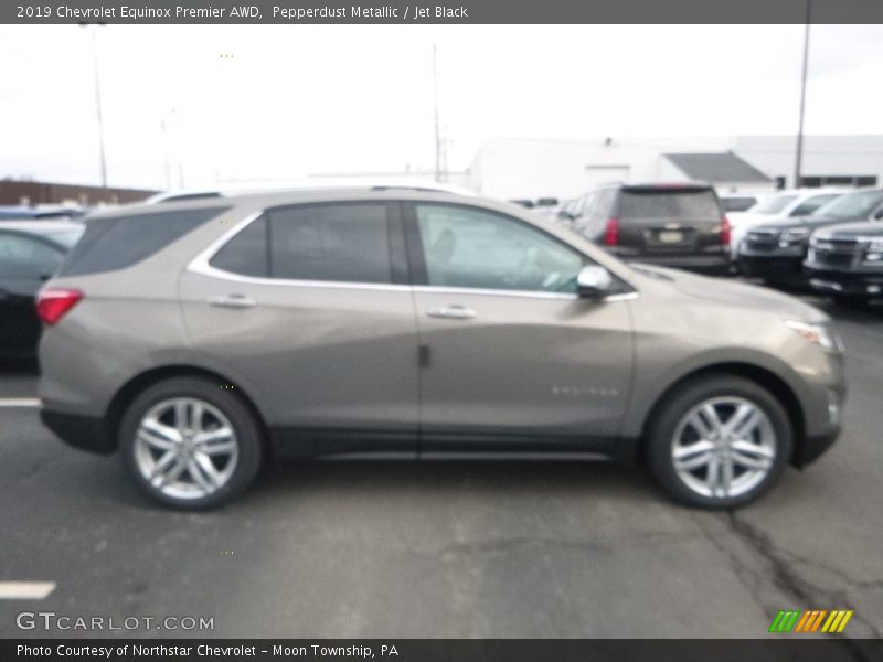 Pepperdust Metallic / Jet Black 2019 Chevrolet Equinox Premier AWD