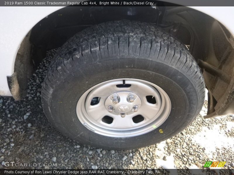 Bright White / Black/Diesel Gray 2019 Ram 1500 Classic Tradesman Regular Cab 4x4