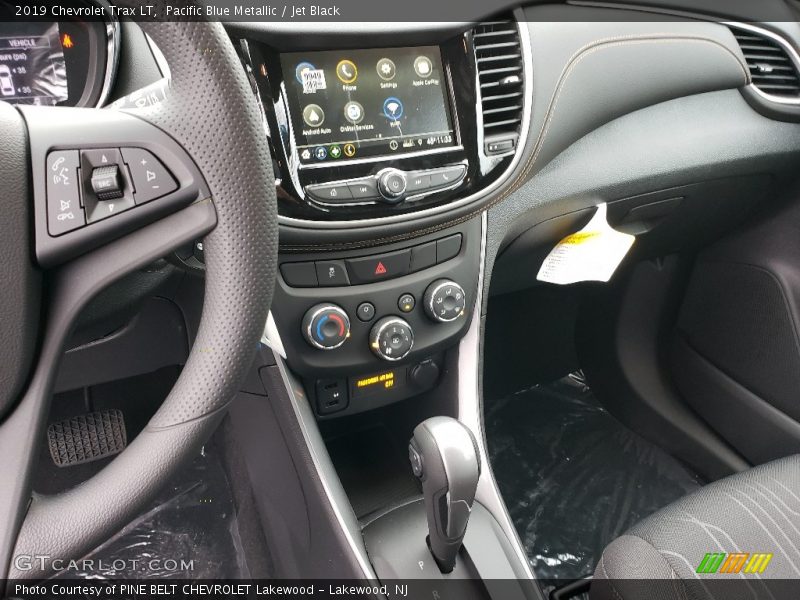 Pacific Blue Metallic / Jet Black 2019 Chevrolet Trax LT