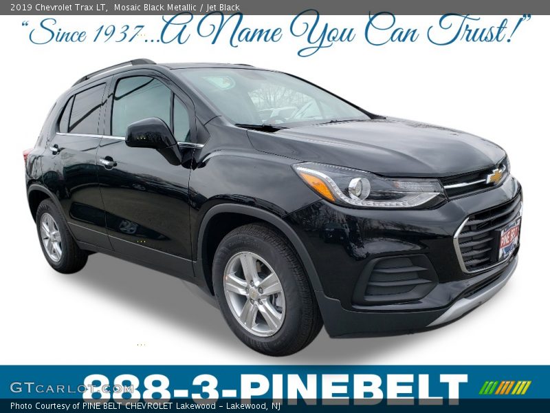 Mosaic Black Metallic / Jet Black 2019 Chevrolet Trax LT