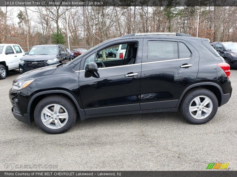  2019 Trax LT Mosaic Black Metallic